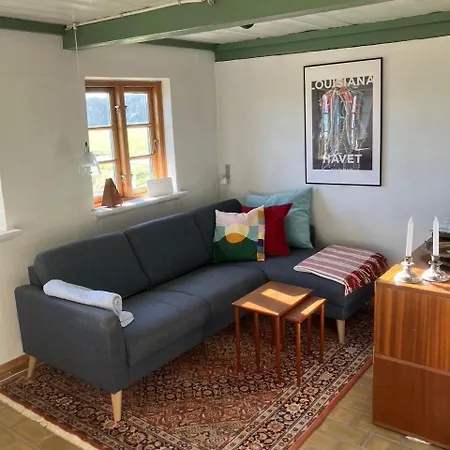 Peaceful Summer House Near Ulvemosehule Forest